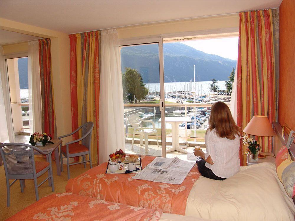 & Marina D'adelphia 4* Aix-les-Bains